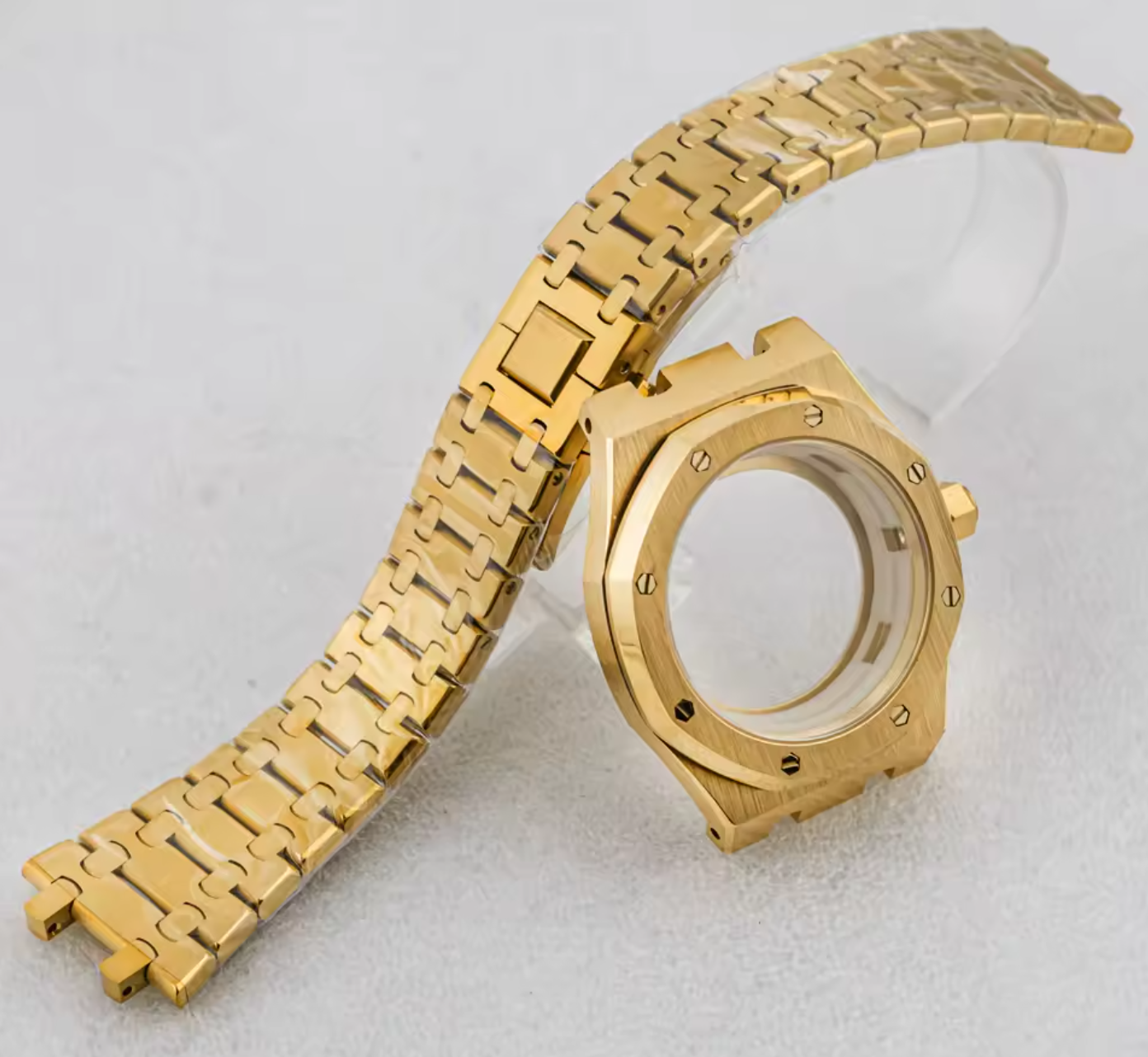 Royal Seikoak skeleton