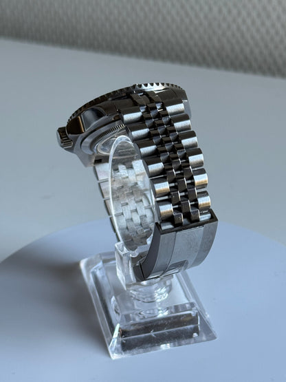 Seikomariner silvery blue