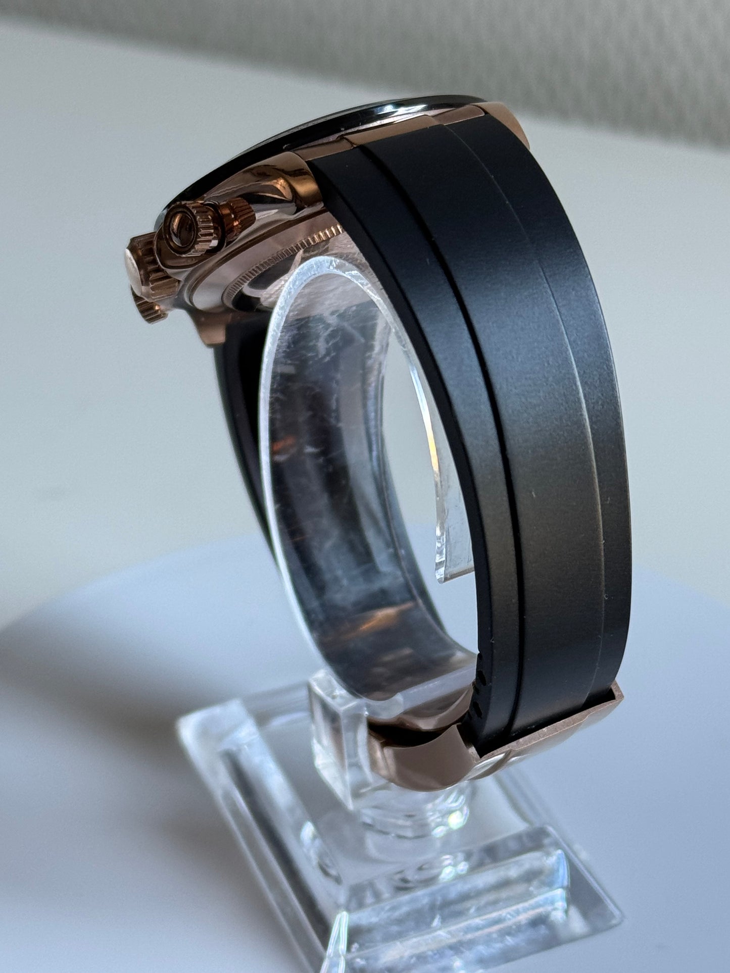 Seitona rose gold black